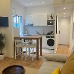 T1 En Centre-ville De Juan Les Pins Appartement *