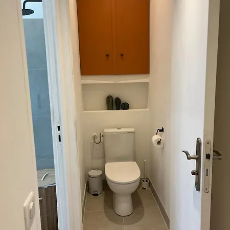 아파트 T1 En Centre-ville De Juan Les Pins *
