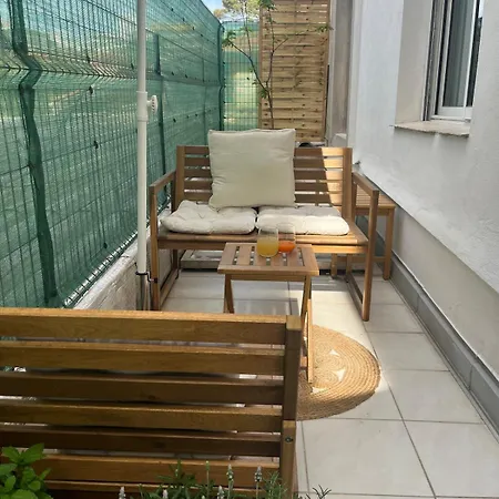 T1 En Centre-ville De Juan Les Pins